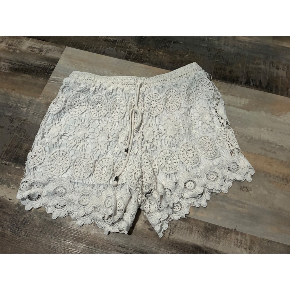 Cato Woman White Crochet Lace Shorts Boho Festival Lined Elastic Waist 14/16W